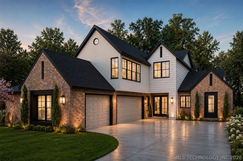 4631 S Detroit Ave, Tulsa, OK, 74105-4421 | Card Image