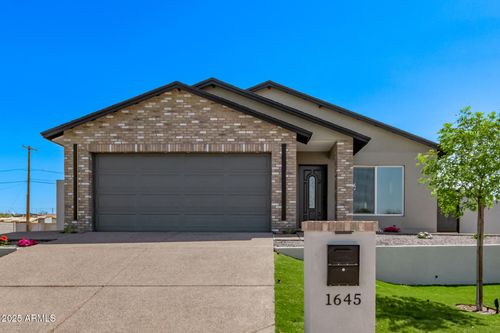 1645 S 29th Ave, Phoenix, AZ, 85009-6320 | Card Image