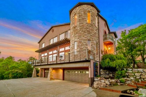 3643 Patiosprings Dr, Eden, UT, 84310-9837 | Card Image