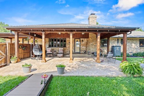224 Edgewood Dr, Highland Village, TX, 75077-6904 | Card Image