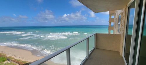 1204-5440 N Ocean Dr, Riviera Beach, FL, 33404-2528 | Card Image