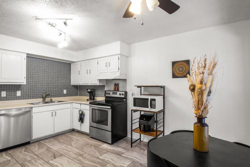 4414 Westminster Dr, Irving, TX, 75038-5646 | Card Image