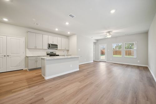 1127 Bridgeway Dr, Princeton, TX, 75407 | Card Image