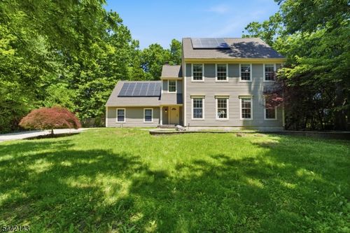 41 Farmhouse Ln, VOORHEES, NJ, 08043-3682 | Card Image