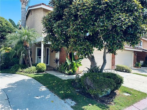 7885 Moonmist, Huntington Beach, CA, 92648 | Card Image