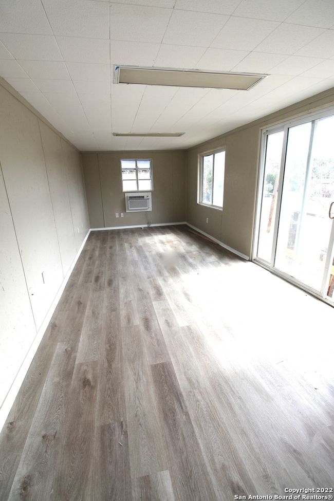 11330 Fm 1283, House other with 3 bedrooms, 2 bathrooms and null parking in Lakehills TX | Image 13
