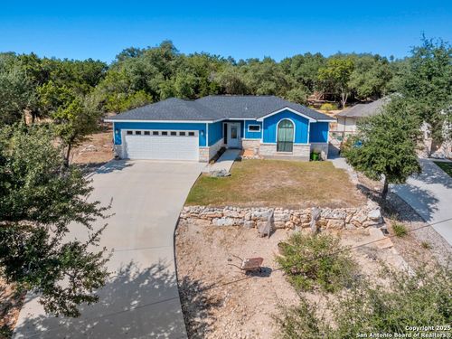 1094 Whispering Hills Dr, Canyon Lake, TX, 78133-5499 | Card Image