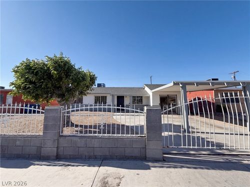 701 Rossmoyne Ave, North Las Vegas, NV, 89030-3889 | Card Image