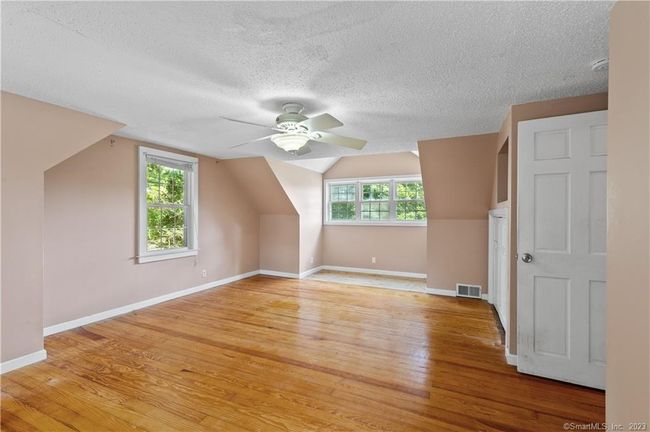 971 N Farms Rd, House other with 3 bedrooms, 2 bathrooms and null parking in Wallingford CT | Image 25