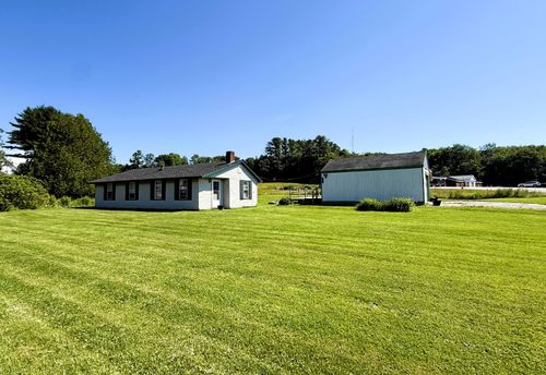 11 Depot St, Waldoboro, ME, 04572-5903 | Card Image