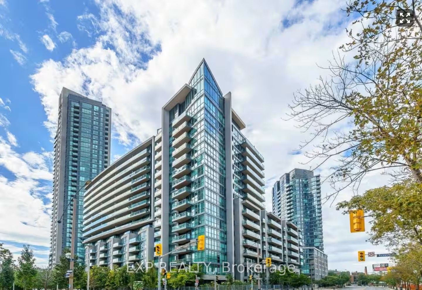 Residential in Toronto C01