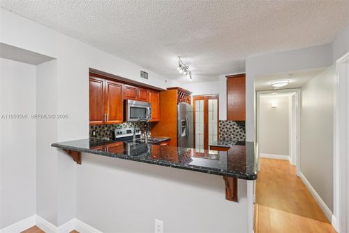 apt-203-2051 Renaissance Blvd, Miramar, FL, 33025-5680 | Card Image