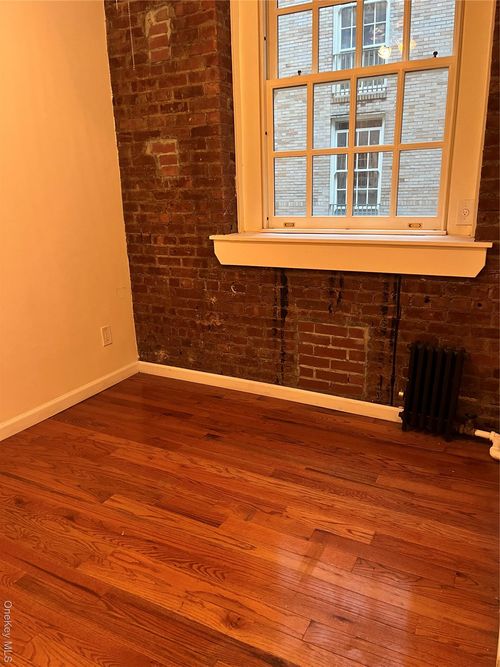 apt-2h-517 E 77th St, New York, NY, 10075-8864 | Card Image