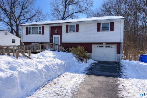 17 Forest Ln, Bloomfield, CT, 06002-2801 | Card Image