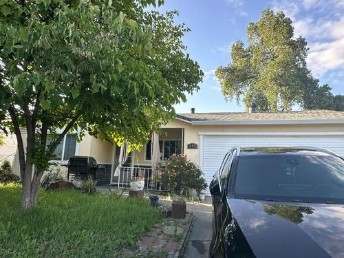 2471 Rhine Way, Elverta, CA, 95626 | Card Image