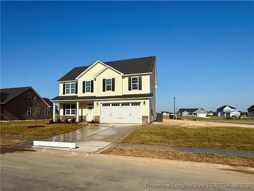 271 Sacksonia St, Raeford, NC, 28376-1608 | Card Image