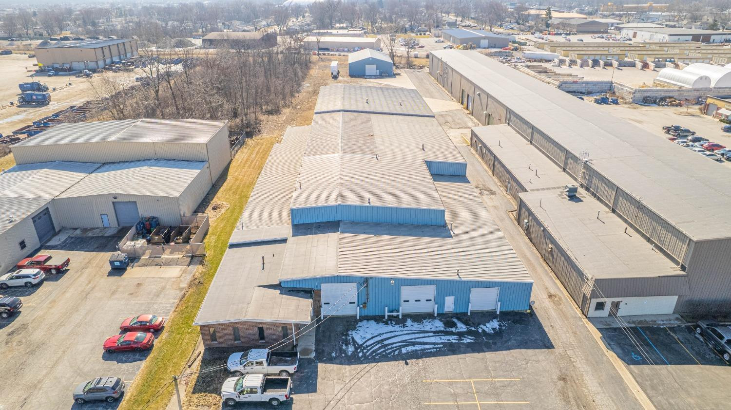1019 E Summit St, Crown Point, IN 46307