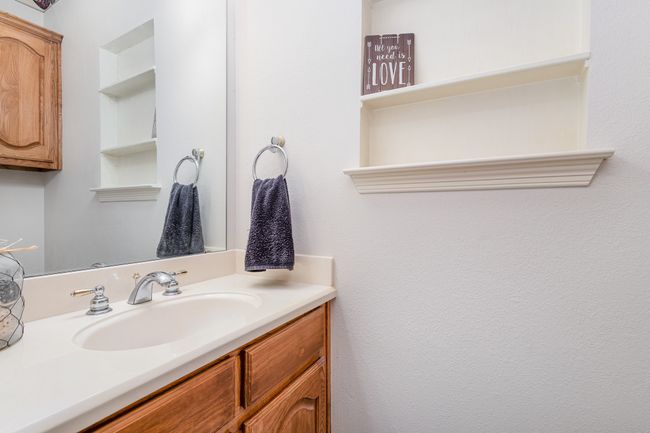 503 Northgate Dr, House other with 3 bedrooms, 3 bathrooms and null parking in Waxahachie TX | Image 25