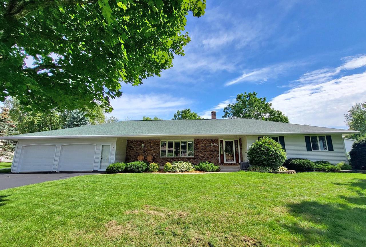 Marathon St, Marshfield, WI 54449