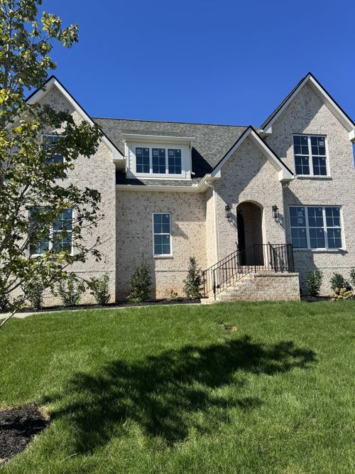 1010 Stone Creek Ln, Lebanon, TN, 37087-5391 | Card Image