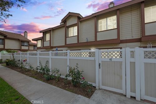 unit-47-8939 Gallatin Rd, Pico Rivera, CA, 90660-1686 | Card Image