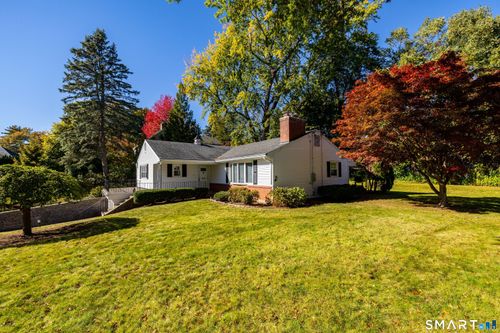 1864 Asylum Ave, West Hartford, CT, 06117-3001 | Card Image
