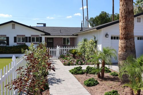 3014 N 53rd Pl, Phoenix, AZ, 85018-8009 | Card Image