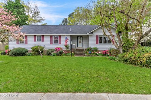 6987 Albert St, Elizabethtown, NC, 28337-8746 | Card Image