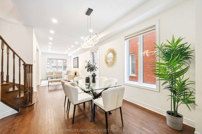 147 Collin Crt, House attached with 3 bedrooms, 3 bathrooms and 2 parking in Richmond Hill ON | Image 7