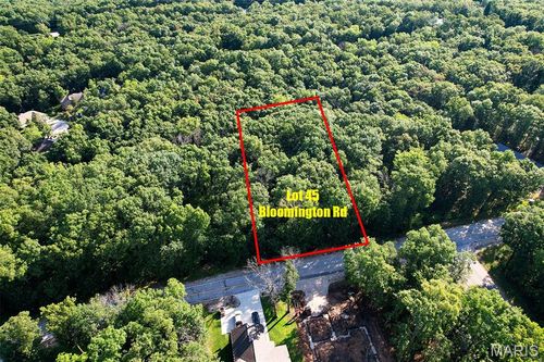 5 Village Of The Four Seasons, Lake Ozark, MO, 65049 | Card Image