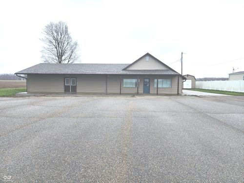 309 S Main St, Mellott, IN, 47958-8015 | Card Image