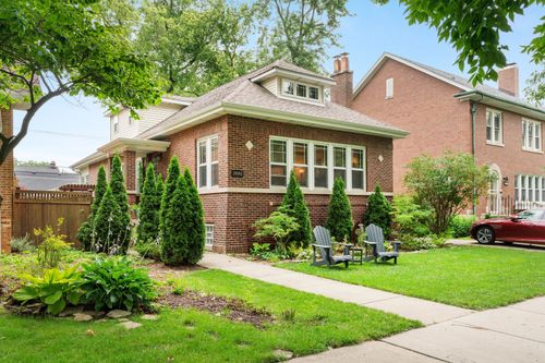 10543 S Hamilton Ave, Chicago, IL, 60643-2513 | Card Image