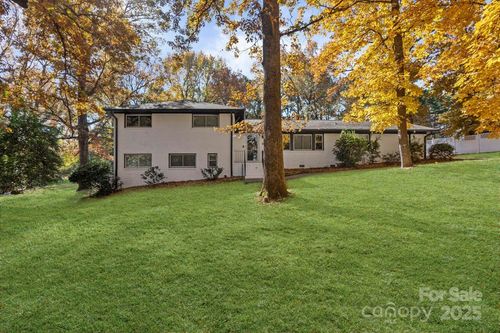 5142 Princess St, Charlotte, NC, 28269-4861 | Card Image