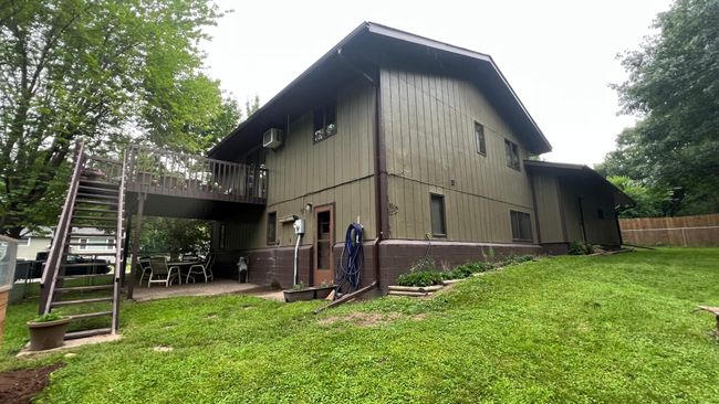 Side Yard Walk Out | Image 32