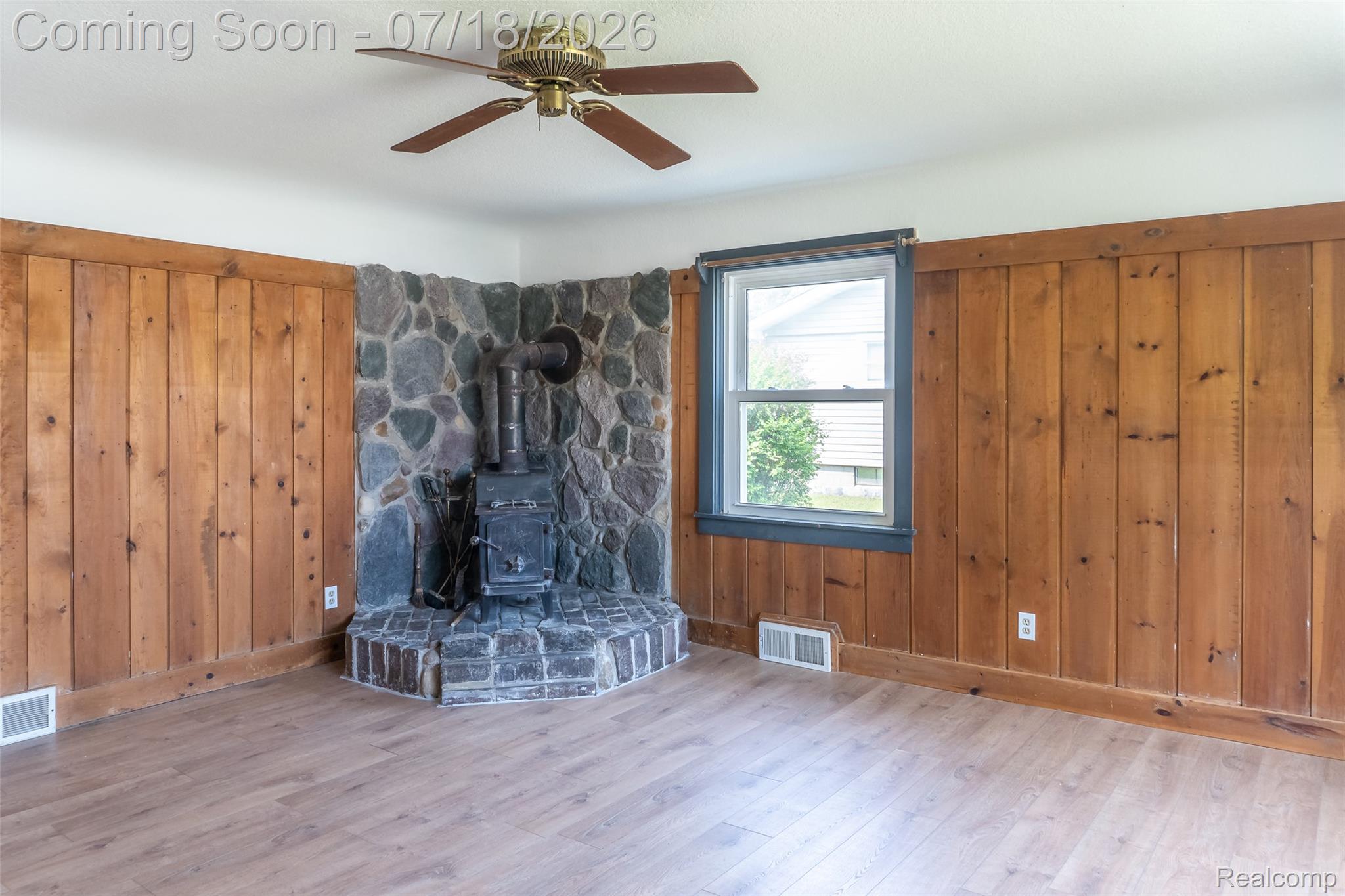 Residential in Rockwood 3