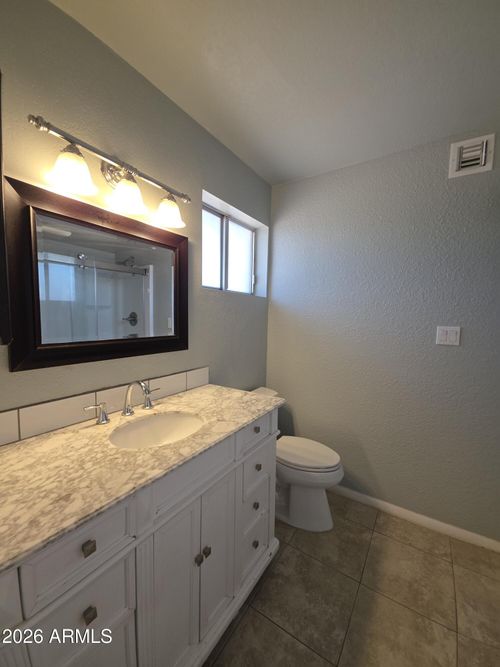 2963 E El Moro Ave, Mesa, AZ, 85204-4733 | Card Image