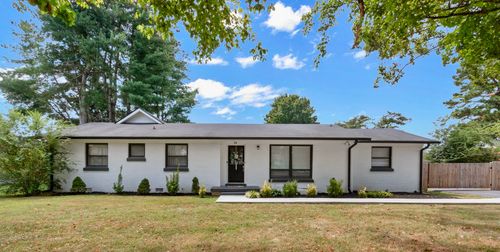 214 Crestland Dr, Columbia, TN, 38401-2218 | Card Image
