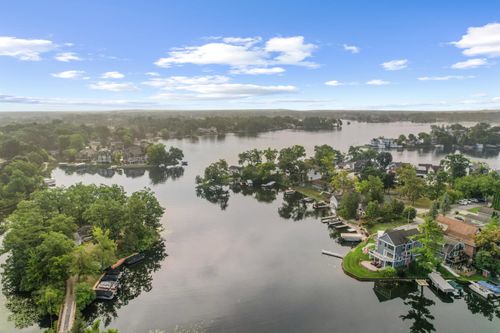 000 Cushing St, Lake Orion, MI, 48362 | Card Image