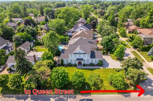 {{alt}} | Card Image