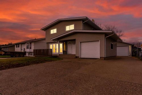 158 Father Mercredi St, Fort Mcmurray, AB, T9H2A7 | Card Image