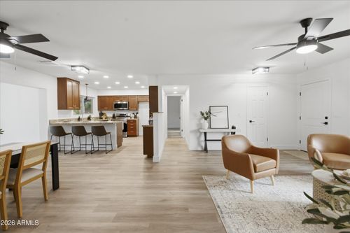 1023 W Carter Drive, Tempe, AZ, 85282 | Card Image