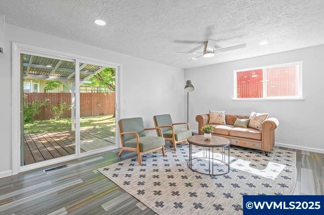 611 Ne Bockes Loop, House other with 3 bedrooms, 2 bathrooms and null parking in Sheridan OR | Image 30