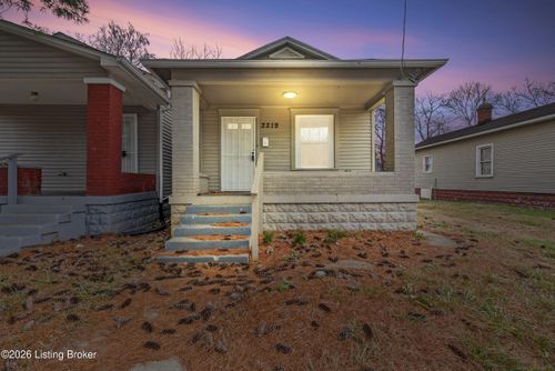 2219 W Ormsby Ave, Louisville, KY, 40210-1449 | Card Image
