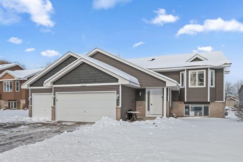 833 102nd Ln Ne, Blaine, MN, 55434-2642 | Card Image