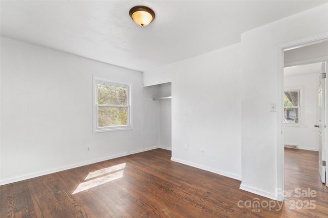 279 State St, House other with 3 bedrooms, 1 bathrooms and null parking in Asheville NC | Image 16