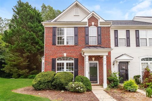 3021 Misty Harbor Cir, Cramerton, NC, 28032-1481 | Card Image