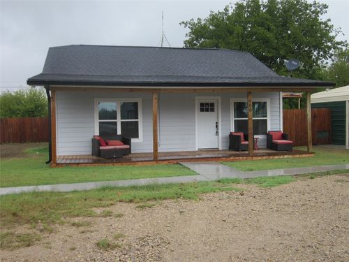 900 Gordon Ave, Albany, TX, 76430-2956 | Card Image