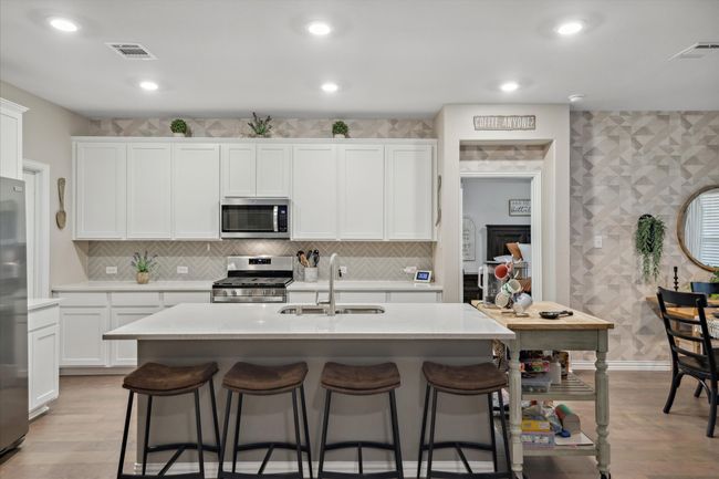 2576 Russell St, House other with 4 bedrooms, 2 bathrooms and null parking in Crandall TX | Image 16