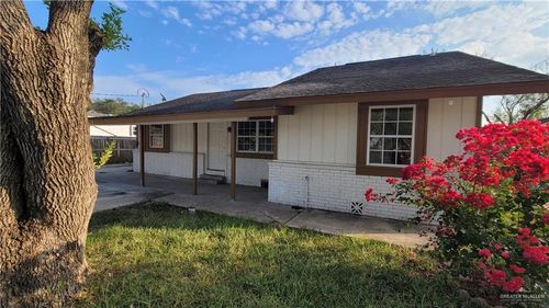 2815 Roselawn Dr, Weslaco, TX, 78596-9709 | Card Image