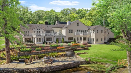 637 Valley Rd, New Canaan, CT, 06840-3333 | Card Image